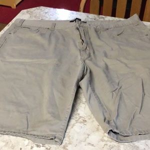 Calvin Klein tan long jean shorts size 48